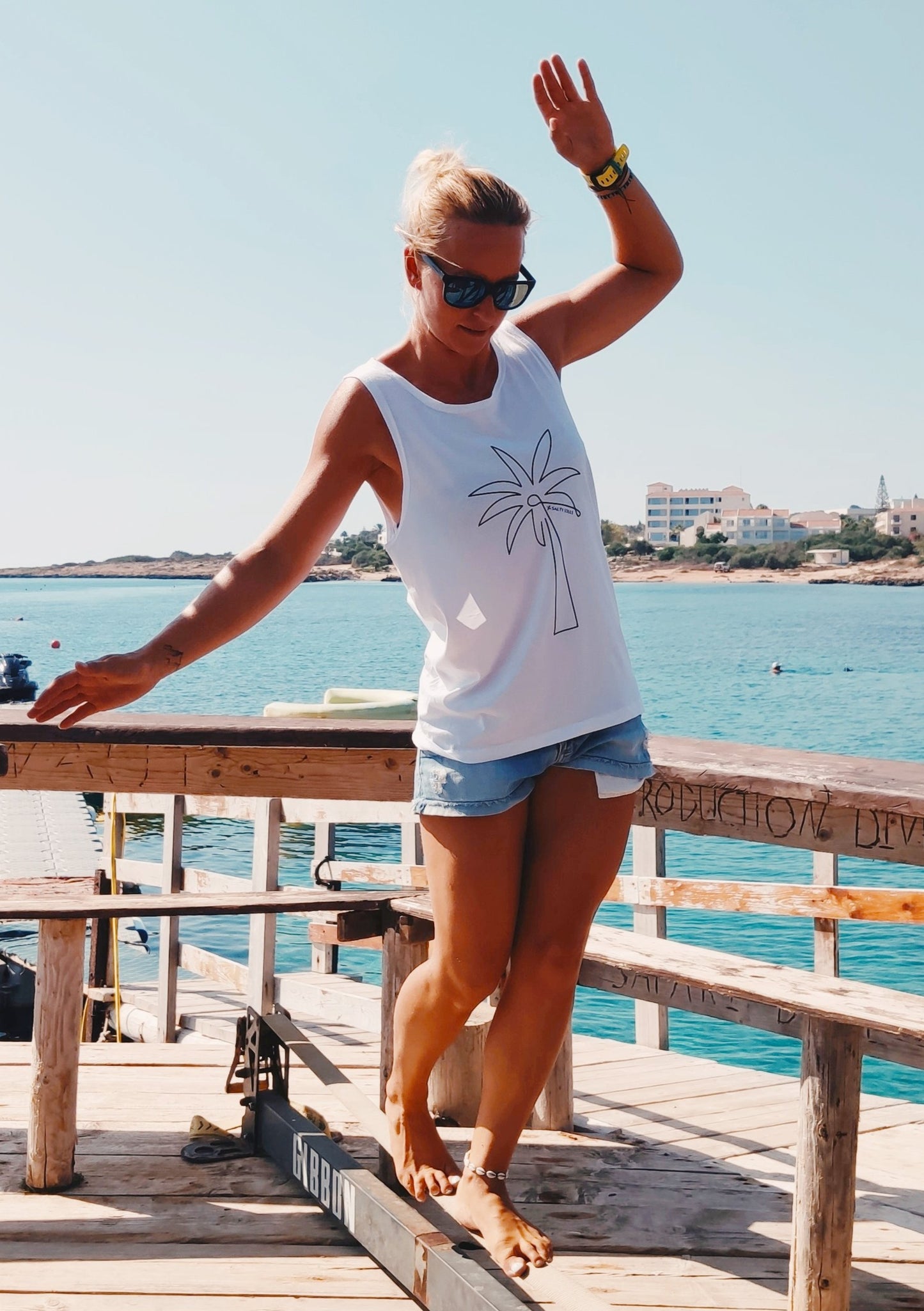 "PALM" 100% ORGANIC COTTON T-SHIRT